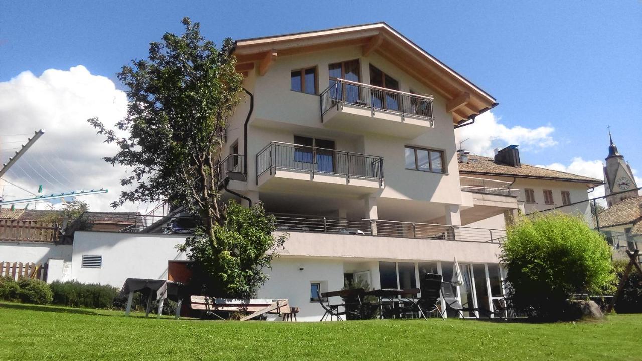 Hotel Zum Rossl Anterivo Exterior foto